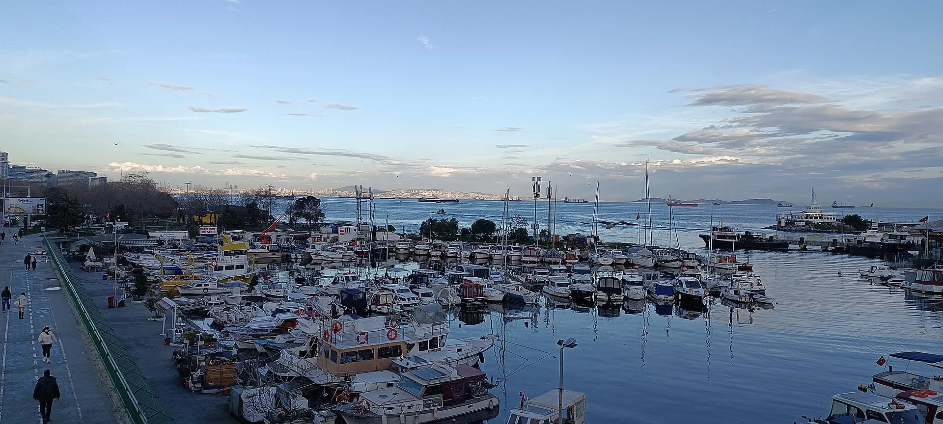 Hampton by Hilton Istanbul Ataköy